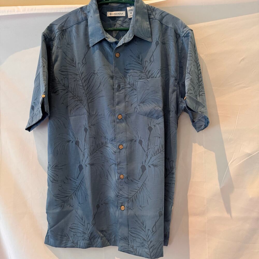 Cubavera short sleeved shirt blue palms size medium euc